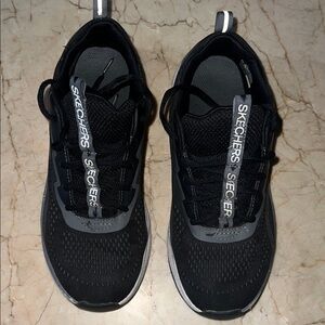Skechers Black and Gray Running Shoes